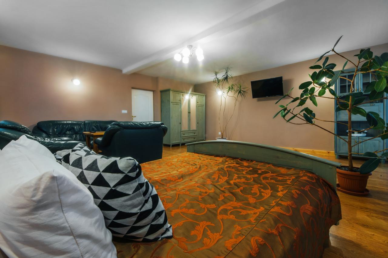 Hotel Orzel Zamość Kültér fotó